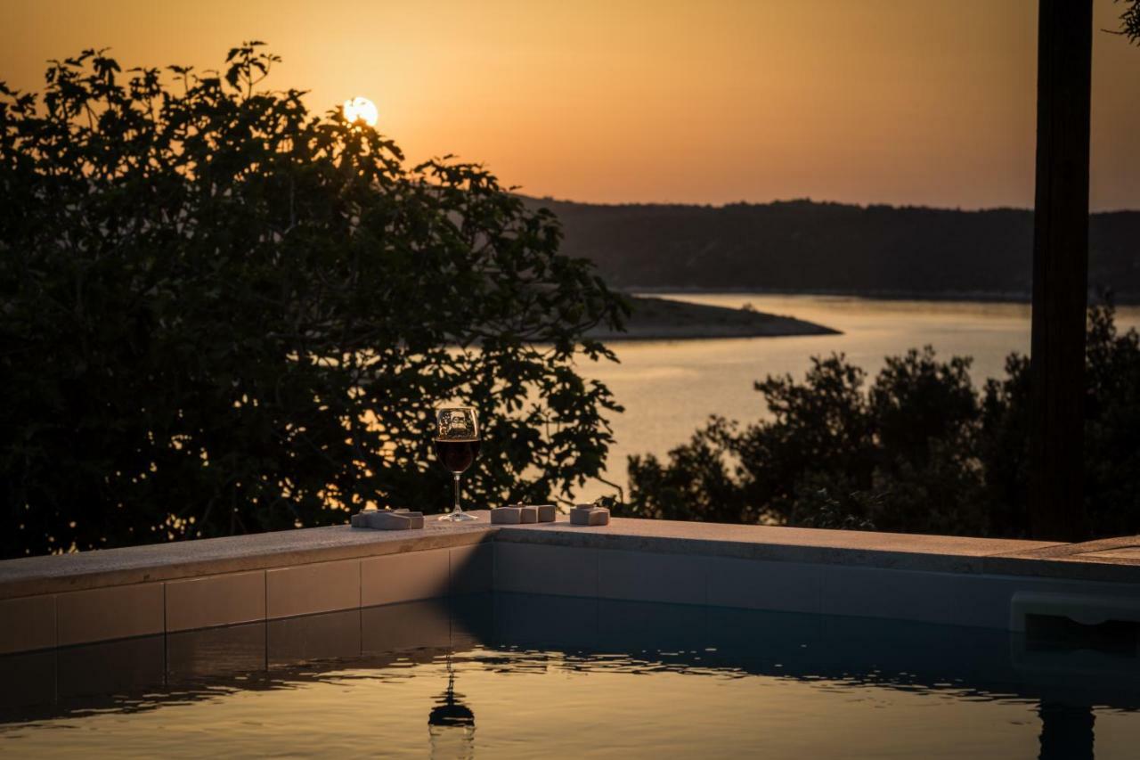 Holiday Home Vallis Povlja  Exterior foto